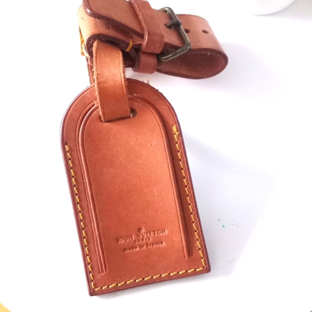 Louis Vuitton Vachetta leather luggage Tag & Poignet